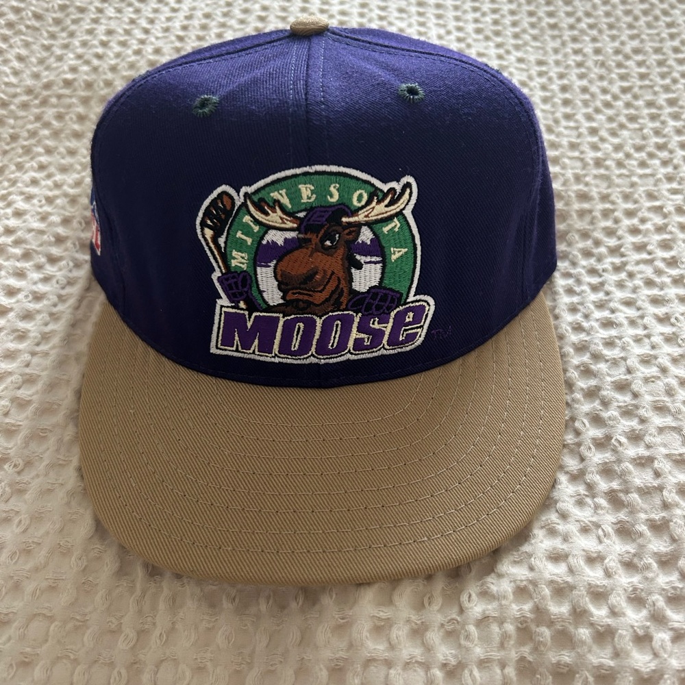Minnesota Moose SnapBack hockey hat